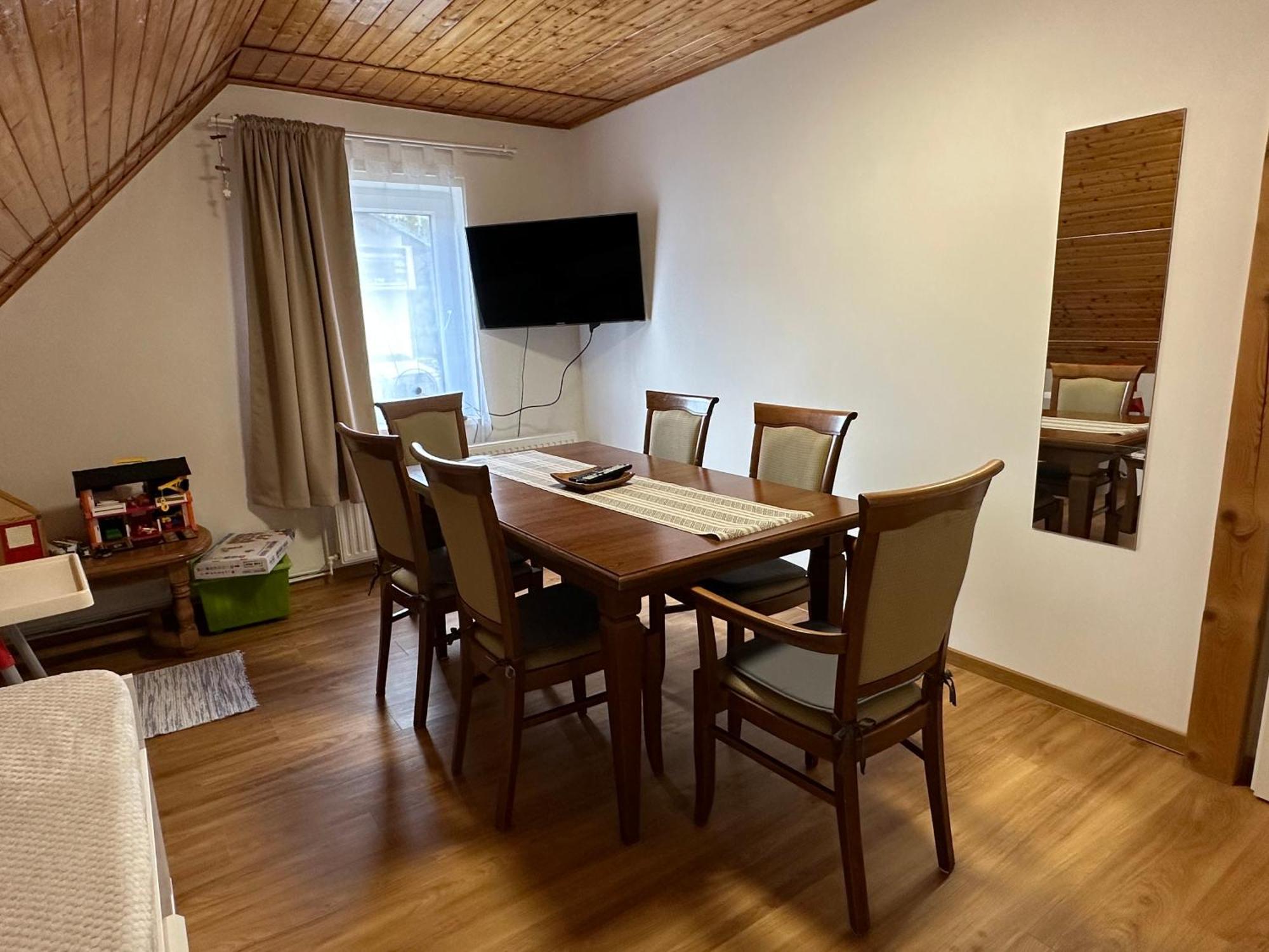 Apartman Jako U Babicky Tisá Exterior foto